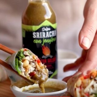 Rollitos thai con sriracha y jengibre